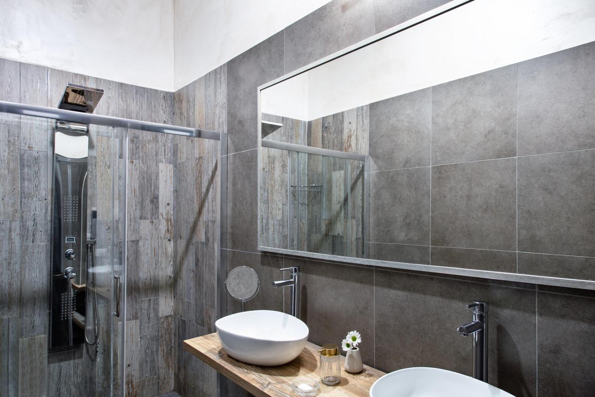 Hotel Toledo Lifestyle Napoli Esterno foto