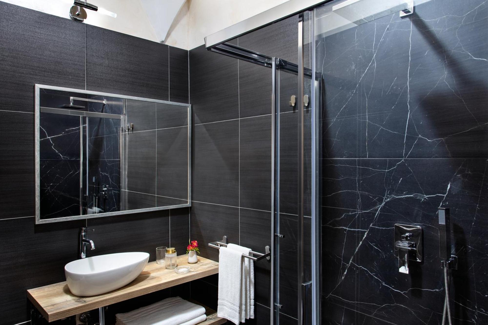Hotel Toledo Lifestyle Napoli Esterno foto
